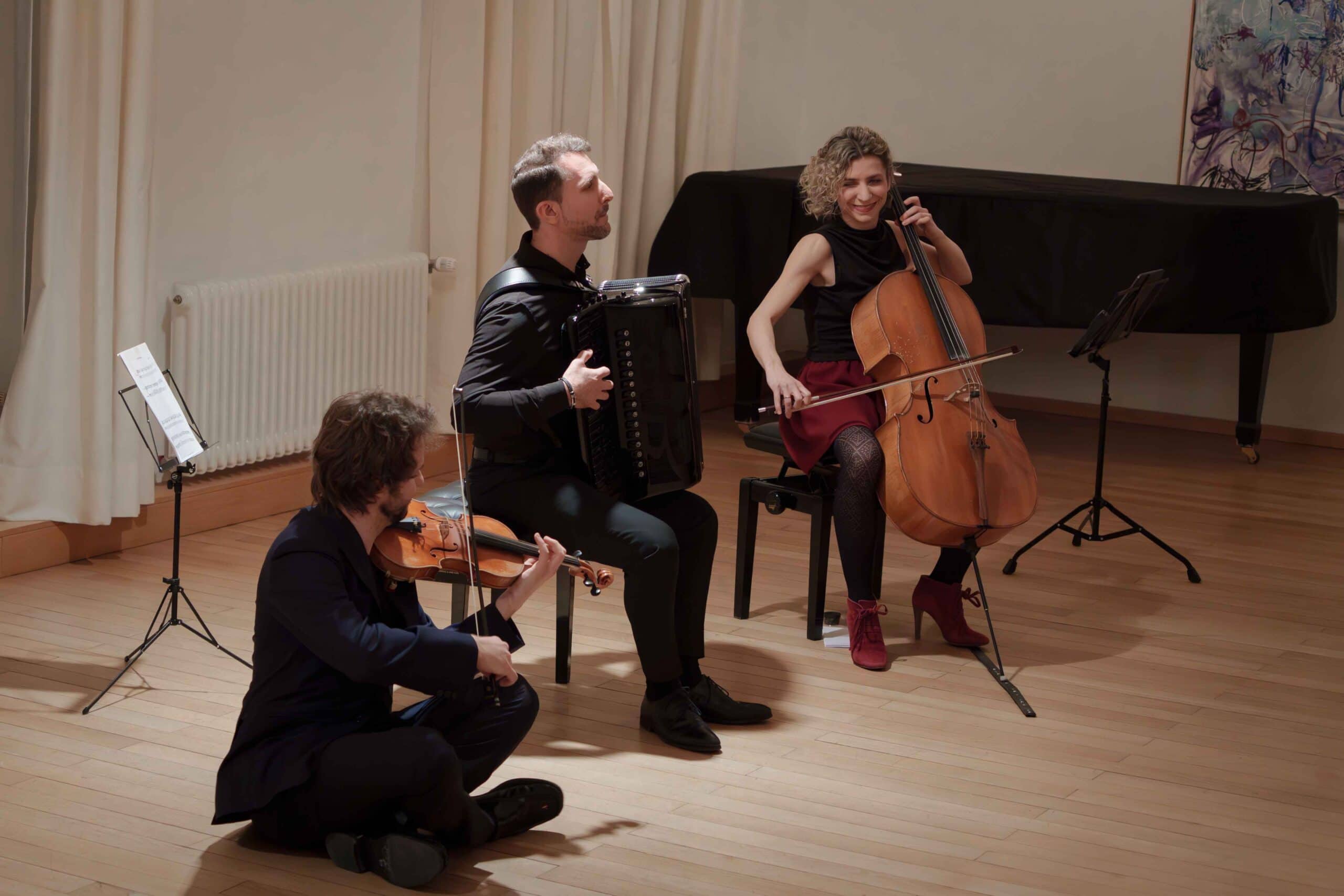 Trio Wellcaru im Konzert in München