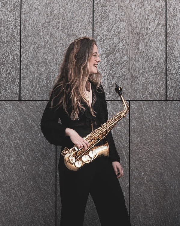 Melanie Larsson, Saxophonistin in einem Konzert in der Saison 2025/26 bei Elysium Concerts
