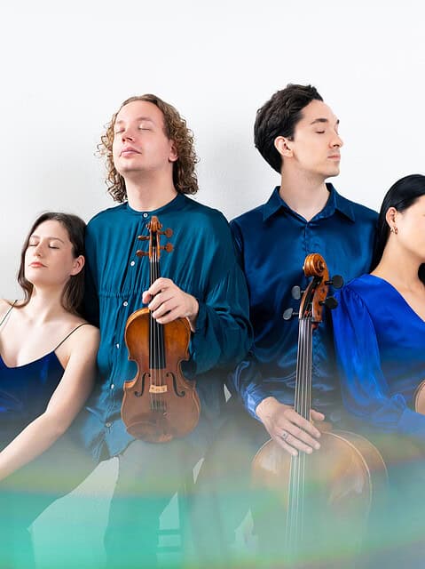 Das Motus Quartett mit Tim de Vries und Karla Križ (Violine), Erin Pitts (Viola) und Domonkos Hartmann (Violoncello) – zu Gast bei Elysium Concerts im Schloss Nymphenburg München